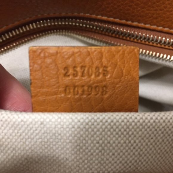 GUCCI Italian leather bag - Tan - Picture 13 of 15
